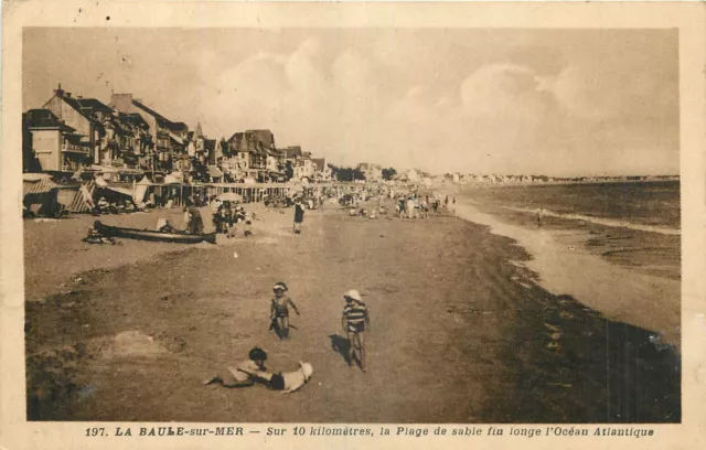 44  La Baulesurmer  La Plage De Sable Fin Longe L'atlantique