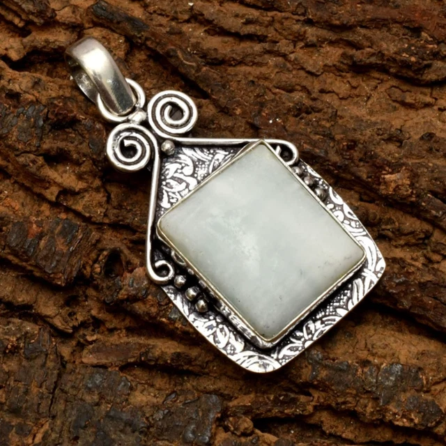 Pendentif de bijoux merveilleux fait à la main en argent sterling 925 avec pierre précieuse Mookaite rouge – acheter aux petits prix dans la boutique en ligne