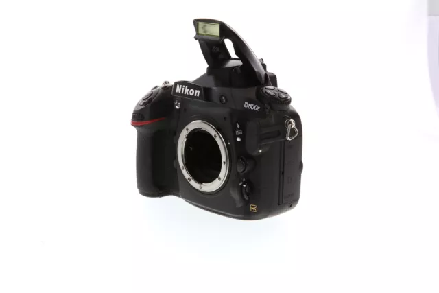 Nikon D800E DSLR Camera Body {36.3MP} with Battery and Charger