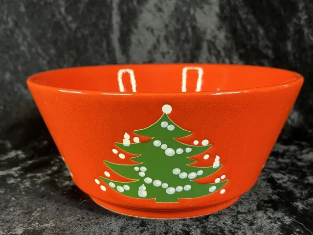 Waechtersbach Red CHRISTMAS TREE 9" Round Serving Bowl