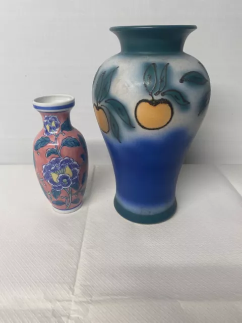 Lot de 2 vase en céramique ou poterie ? 1 grand et 1 petit