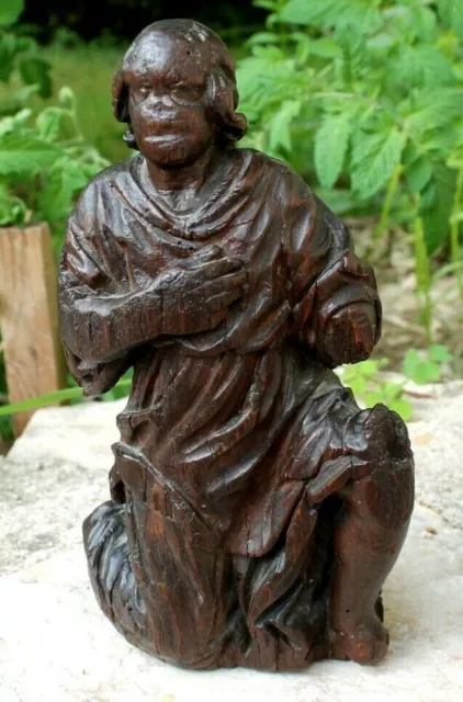 ancienne statue  en bois un ange  ( objet religieux )