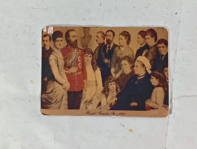 La famille royale britannique en 1880, vieille carte postale imprimée à... 3