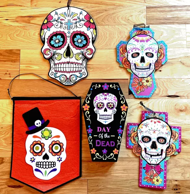 DAY OF THE DEAD SUGAR SKULLS DECOR 5 piece lot Wall Hangings Party New!