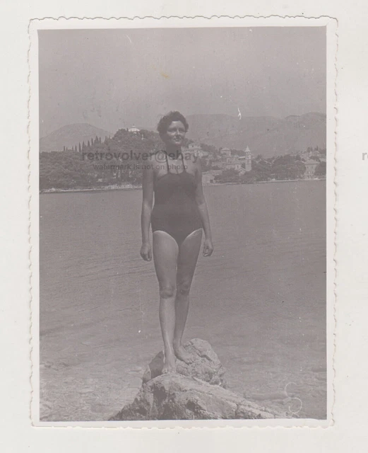 Photo Ancienne Femme Jeune Maillot De Bain Bikini – Tirage Original 1960