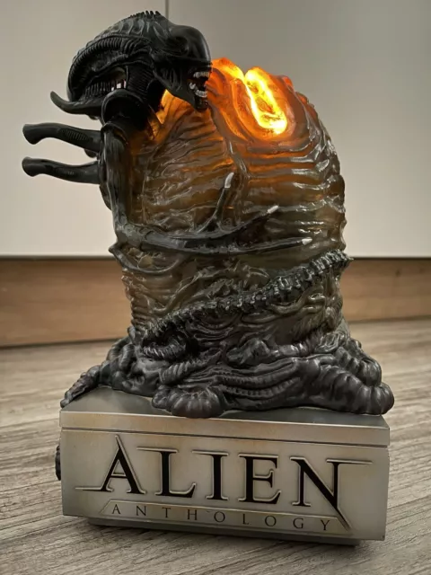 ALIEN Anthology Blu Ray / DVD-Box mit Egg-Figur und Licht, 10 Disks RAR Blu-ray