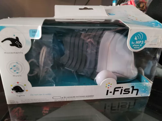 Hasbro iFish Sega Toy MP3 Music Player Speaker Dancing Moves I-Fish Tested