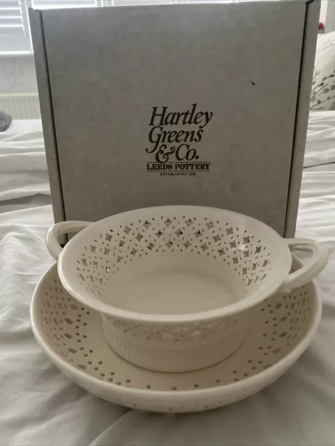 Hartley Green & Co Leeds Creamware Pierced Round Fruit Bowl Set