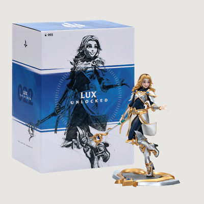 league of legends lux statue