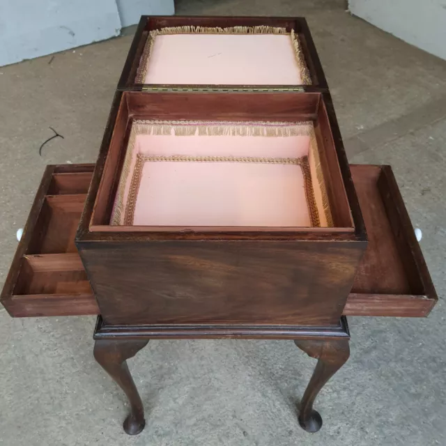 antique,edwardian,square,mahogany,sewing box,side,end,table,cabriole legs,drawer