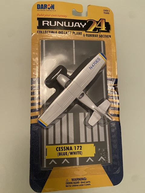 Daron Runway 24 C172 Blue/White Collectible Diecast Plane And Runway Section Daron Runway 24 C172 Blue/White Collectible Diecast Plane And Runway Section