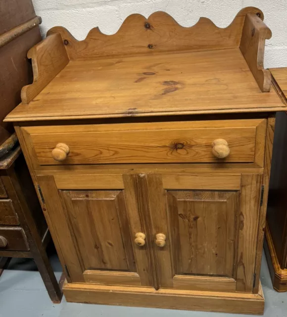 Victorian Pine Chest Of Drawers Wash Stand With Gallery Back