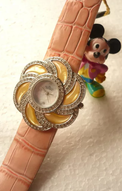 Orologio per donna con strass e cinturino rosa 3