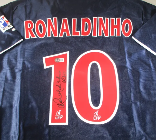 Ronaldinho / Autographed Paris Saint-Germain Blue Nike Soccer Jersey  / Beckett