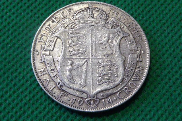 George V , Silver Half Crown , 1914   (T665)