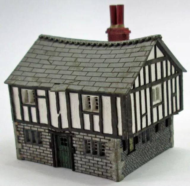 Ancorton OOTC1 Tudor House Laser-Cut Kit OO Gauge