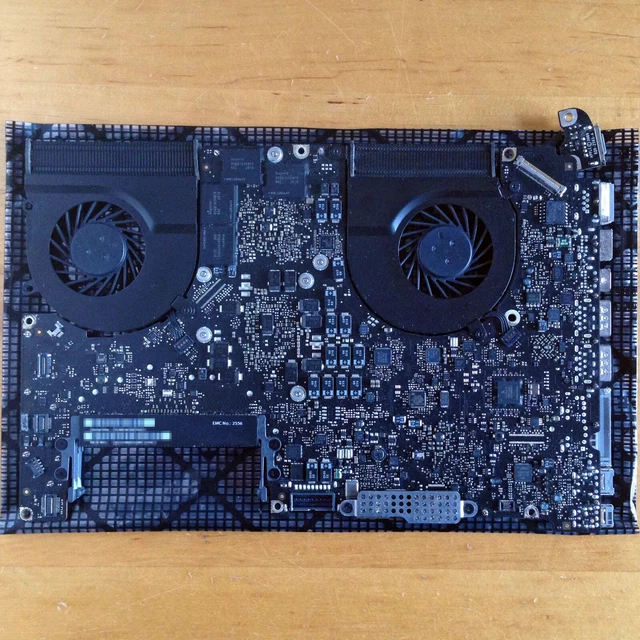 Scheda logica MACBOOK PRO 15" i7 (A1286) 2011 - con scheda grafica Intel HD, 820-2915