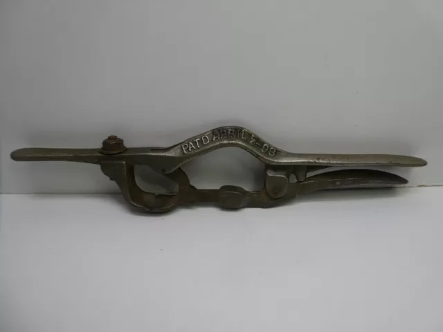 Vintage Veterinary Medical Tool Ba Bullock Flint Michigan Castrators Pliers