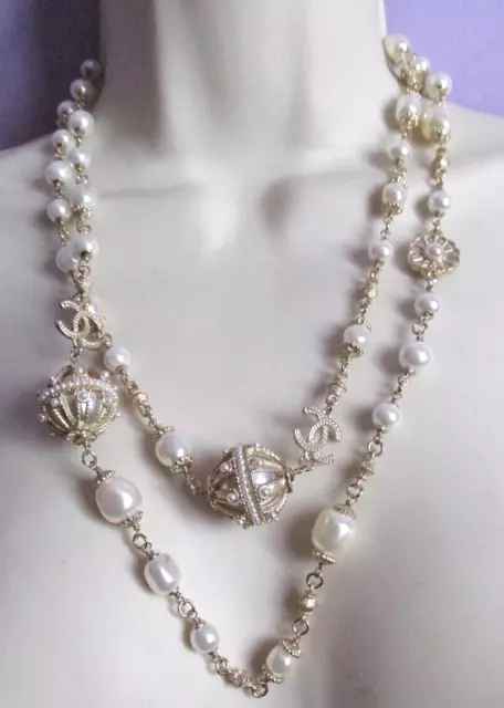 Faux chanel deals long pearl necklace