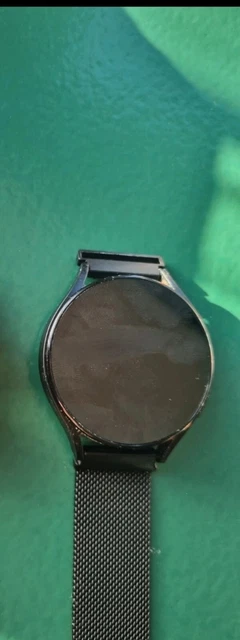 Samsung Galaxy Watch5 44 mm Boîtier Graphite avec Bracelet Graphite Montre...