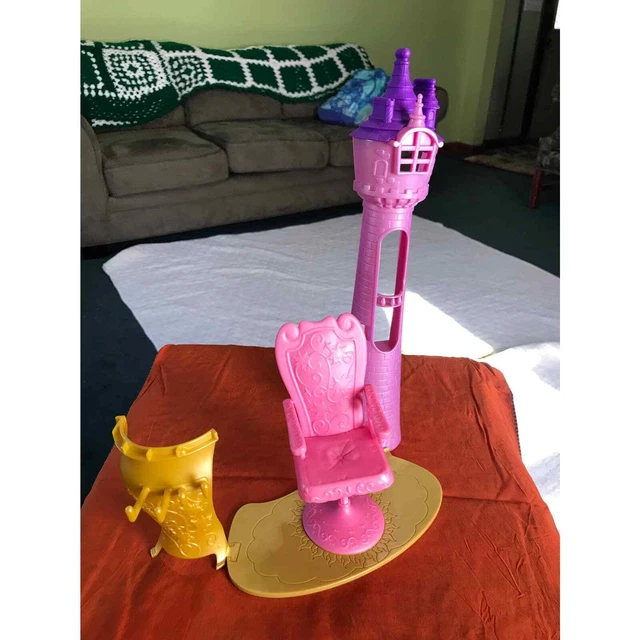 MATTEL DISNEY PRINCESS Rapunzel Hair Salon VANITY BARBIE SIZE