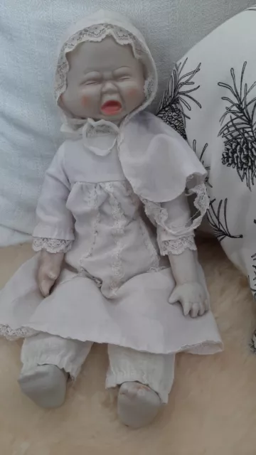Porzellan Puppe  Alt! Sammler Puppe mit drei Gesichter (n)