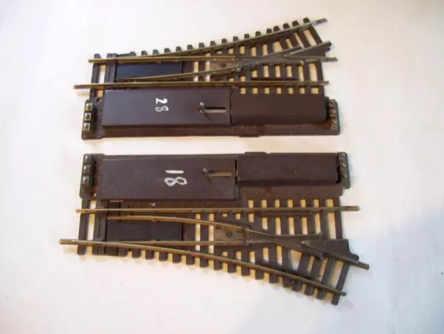 HORNBY DUBLO 2 RAIL 2x ELECTRIC POINTS RIGHT & LEFT HAND RAIL TRACK OO GAUGE 00