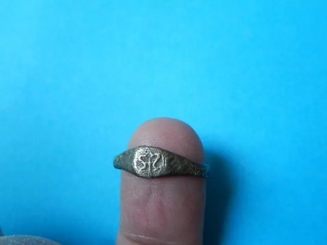 Ancienne Bague Bronze   Promesse Foi Fiancailles  S Affrontes Serpents Croix