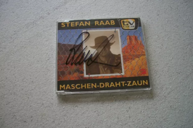 Autogramm von Stefan Raab auf CD-Hülle Maschendrahtzaun