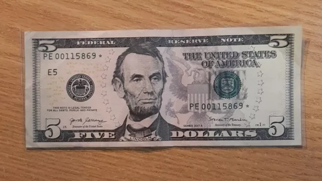 2017-A Abraham Lincoln Five Dollar Bill $5 Star Note 00115869*