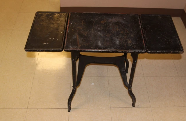 typewriter all metal stand table - vintage typewriter all metal stand table - vintage