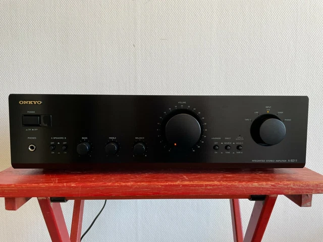 ONKYO A-9211 Integrated Stereo Amplifier Amplificateur stéréo intégré