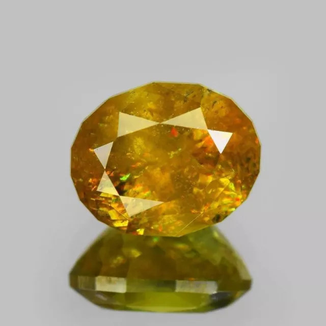 JOLIE SPHENE FULL FIRE 1.3cts ! Couleurs explosives !