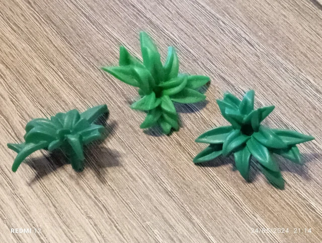 Pièces Détachées Playmobil Végétation - Plantes, Arbres, Bosquet Pour Décor Ferme, Ranch Ou Crèche