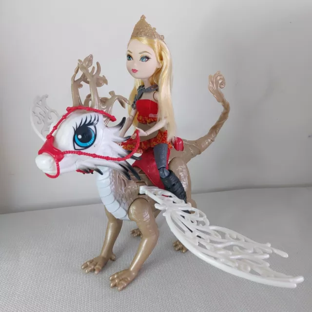 Ever After High Apple White's Dragon Braebyrn - Dragon Games