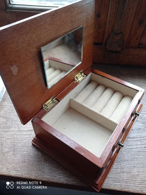 Coffre à Bijoux Ancien Bombay Company – Bois Marron, Intérieur Velours – Occasion Très Bon état