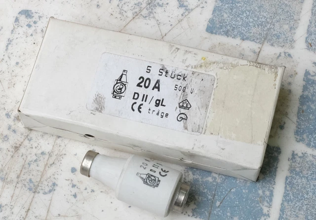 5x Fusibles Bouteille taille DII 20A gL. Lot de 5