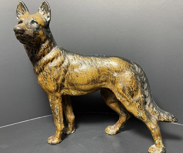 ANTIQUE VINTAGE 1920s HUBLEY CAST IRON GERMAN SHEPHERD POLICE DOG DOORSTOP