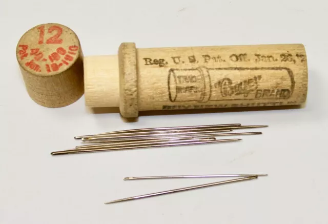 5 Tubes Vintage Boye Needle Co. Wooden Needle Case With Needles