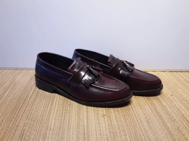 VINTAGE SAMUEL WINDSOR Dark Oxblood Loafer Tasseled Mens Shoes