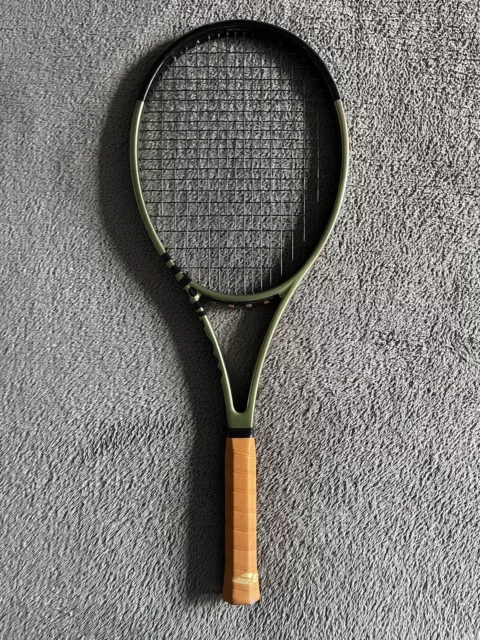 Wilson Blade Pro v8 (Pro Labs 4 1/2)