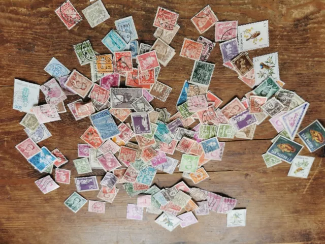 Over 170 vintage Stamps from around the world