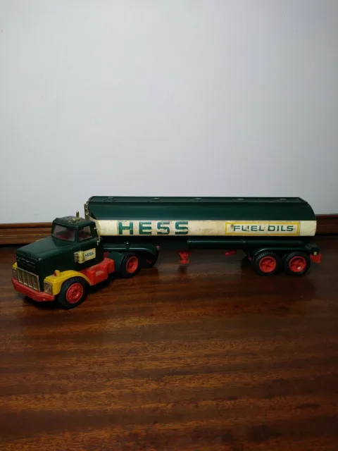 1977 Hess Box Trailer Truck Gasoline Fuel Tanker Truck