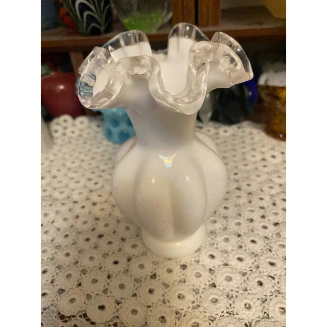 Vintage Silver Crest Milk Glass Melon Vase