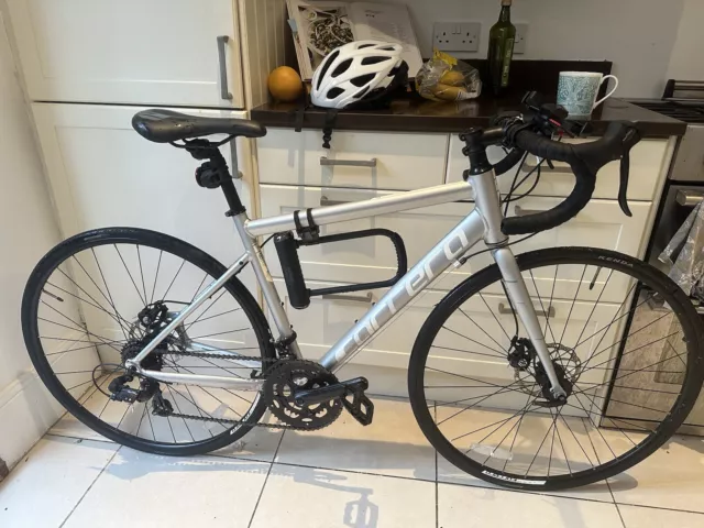 Carrera zelos womens sales road bike 2020