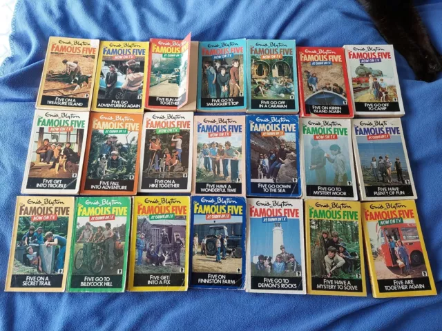 1-21 Complete Set Famous Five  Enid Blyton Set F