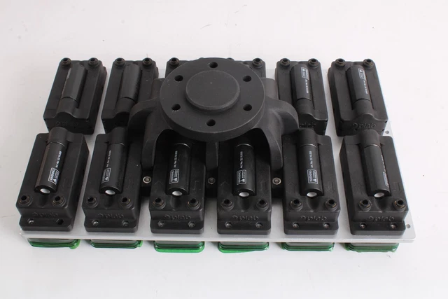 Custom Robot Vacuum Gripper w/ 12x Piab Suction Cups and 12x 32.16.009 Silencers