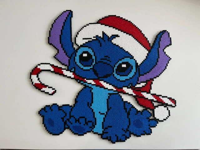 Kit Perles à Repasser Noël – 2000 Perles 5mm Avec 13 Motifs, Plateau, Papiers Et Boîte Cadeau Pour Enfants 6 Ans Et Plus