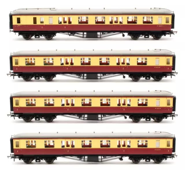 Hornby 'Oo' Gauge Rake Of 4 Br Hawksworth Crimson/Cream Coaches