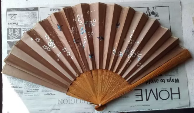 Chinese Vintage Antique Fan - 中国复古古董扇子
